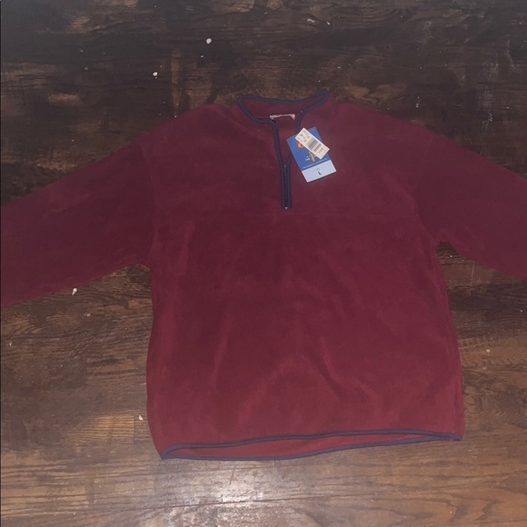 Red Pullover Fleece - Picture 4 of 5